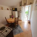 And Lucica 3* Komiža