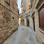 And Lucica Gasthuis Komiža