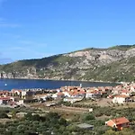 Gasthuis And Lucica Komiža